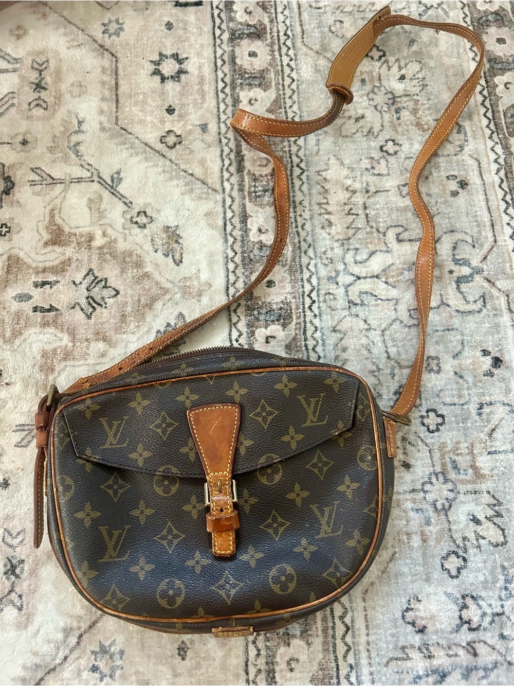 Louis Vuitton Monogram Canvas Saddle Crossbody in Brown Leather Trim